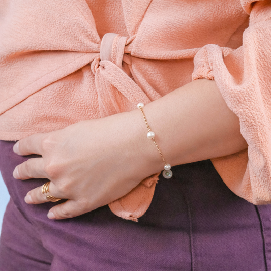 Leeda Freshwater Pearl Station Bracelet | 14k Gold Filled | Classic (Copy)