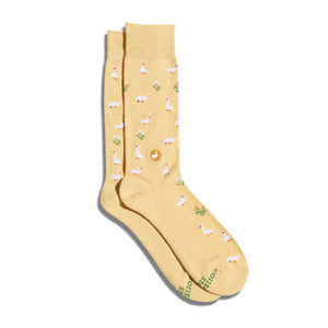 Yellow crew socks with goose pattern made with organic cotton
