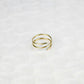 double wrap ring on a pearlized dish